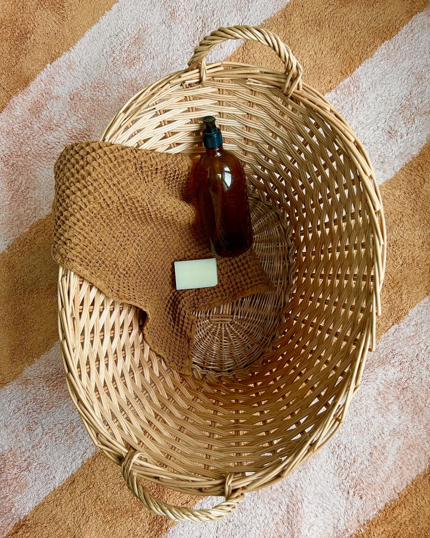 panier-vintage-rotin-corbeille