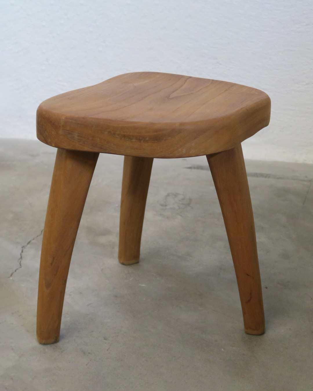 tabouret-vintage-teck-brutaliste